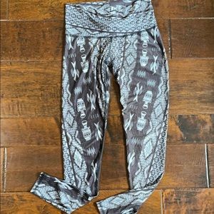 Grey tribal Teeki yoga leggings